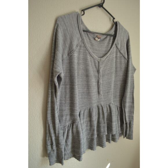 Free People We the Free Coastline Thermal Henley Peplum Tunic Top in Gray Size S - Picture 5 of 10